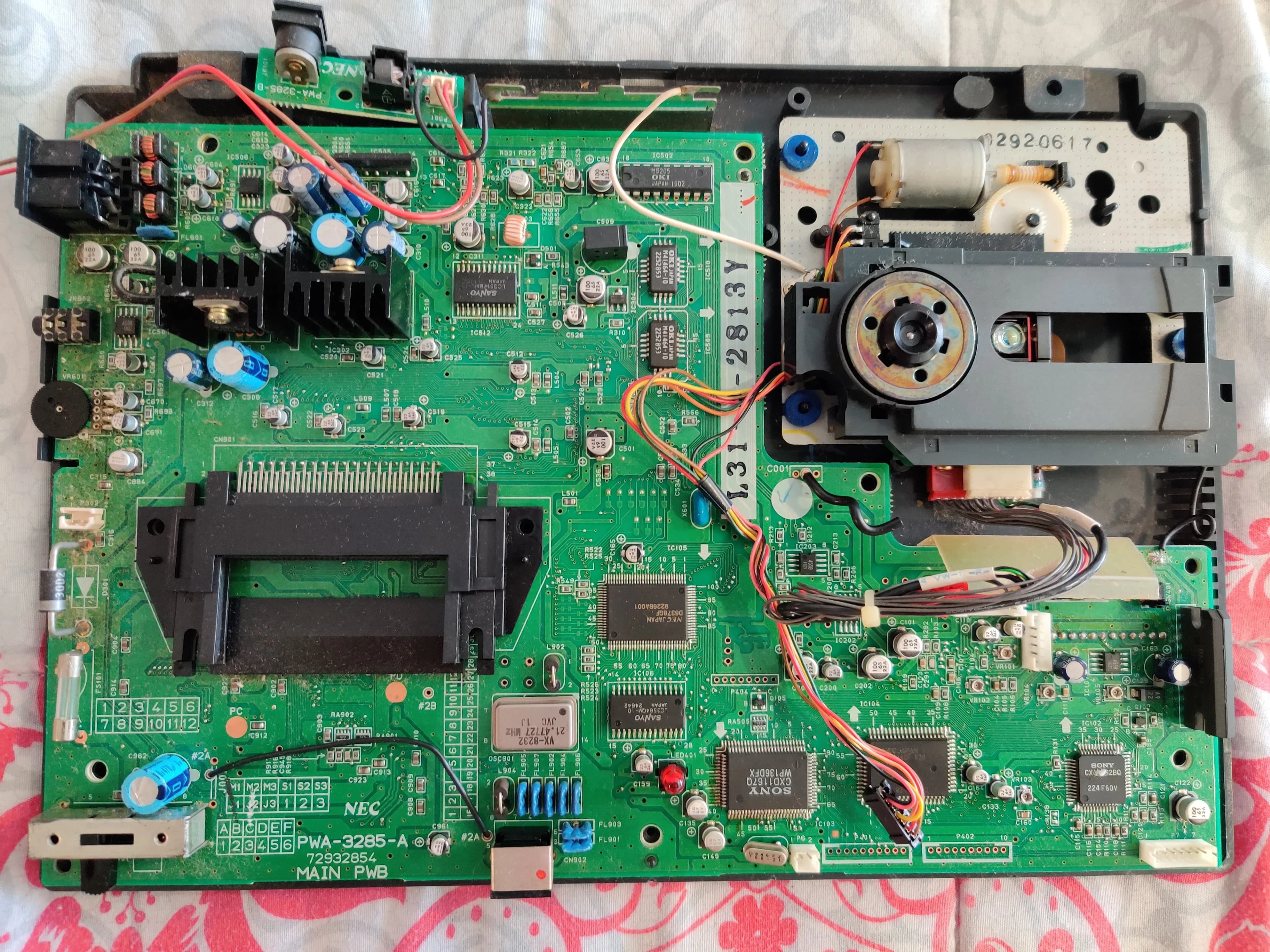 NEC PC Engine Duo Recap, Optical Pickup & RGB Mod (2nd Unit)