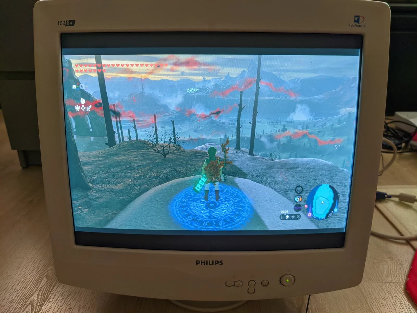 Philips 109S4 CRT displaying Legend of Zelda: Tears of the Kingdom, showing shadow mask performance with game UI visible on curved display.