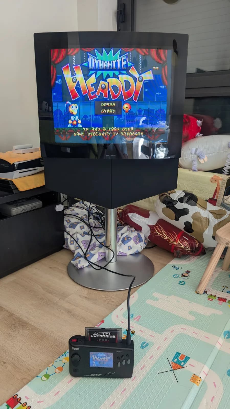 B&O Beovision 1 CRT neck board showing disconnected yellow plug after Velocity Scan Modulation disable repair.