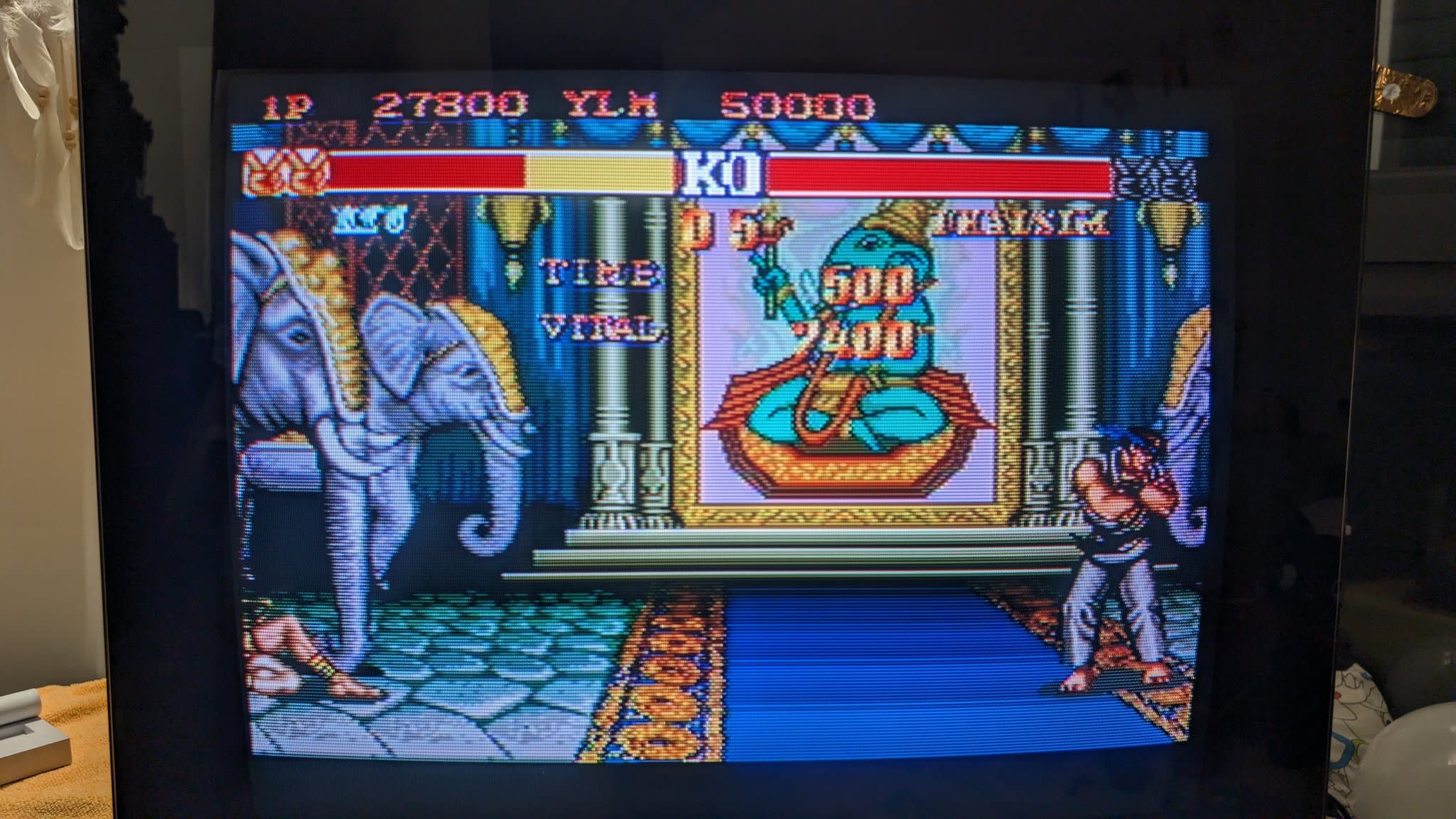 Street Fighter II Champion Edition gameplay on the CRT, testing the recapped IFU-30.