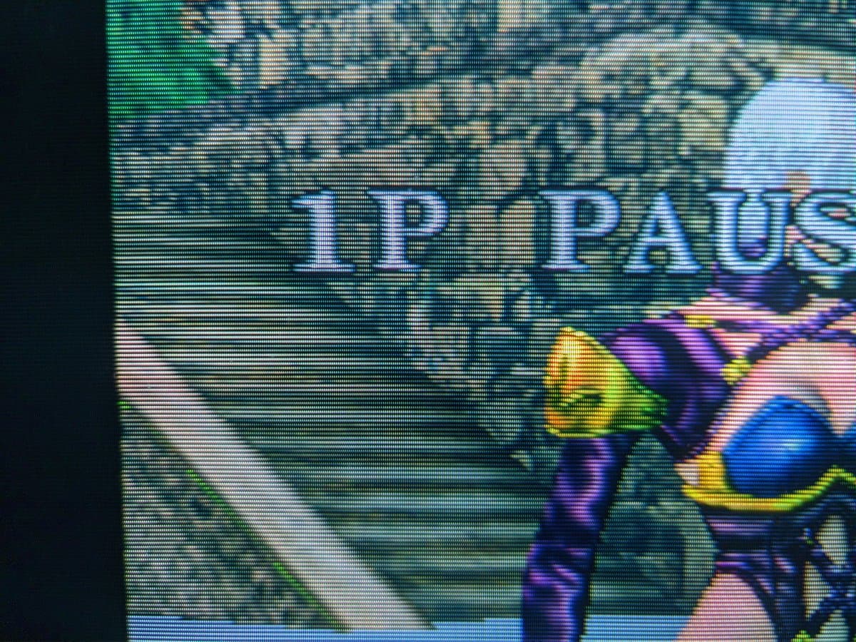 Sony CPD-G420 CRT displaying Soul Calibur via Dreamcast with direct input, showing vibrant colors and sharp geometry after G2 voltage calibration repair.